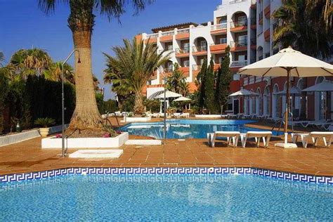 Los mejores hoteles de Adra (desde € 72)